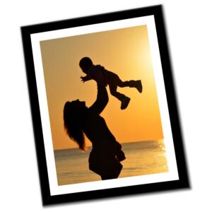 Picture framing for family phots